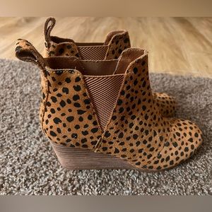 Women’s Toms Wedge Boots